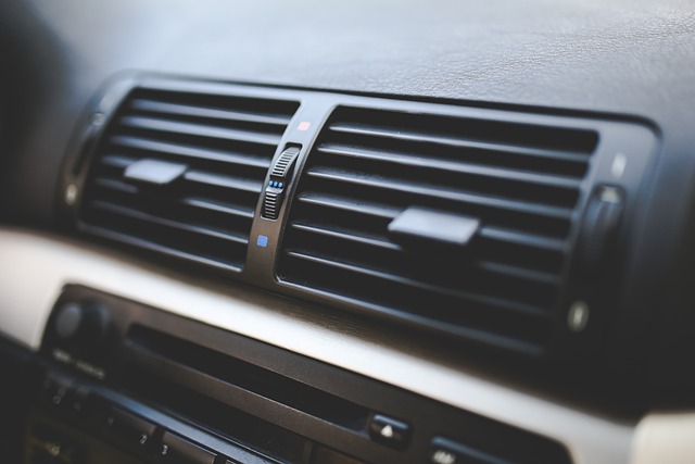 Western Sydney Roadside Assistance, Penrith, Richmond, Hawkesbury, Blue Mountains. Regas car air conditioning.